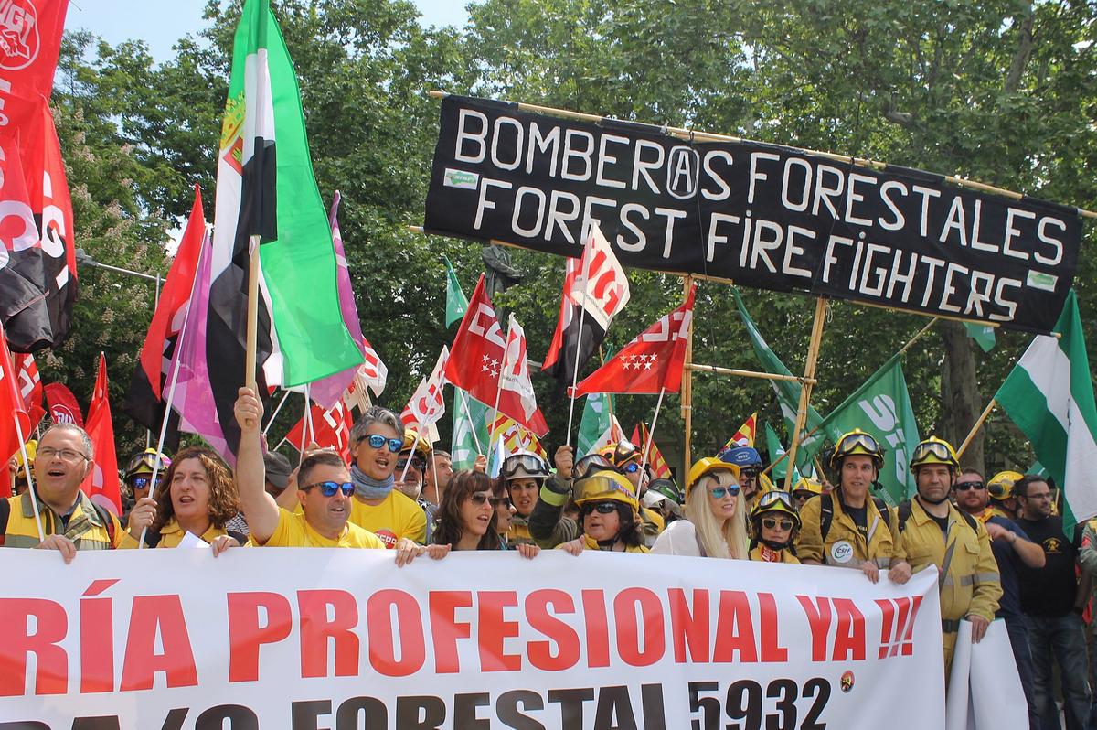 Manifestacin del colectivo de extincin de incendios forestales
