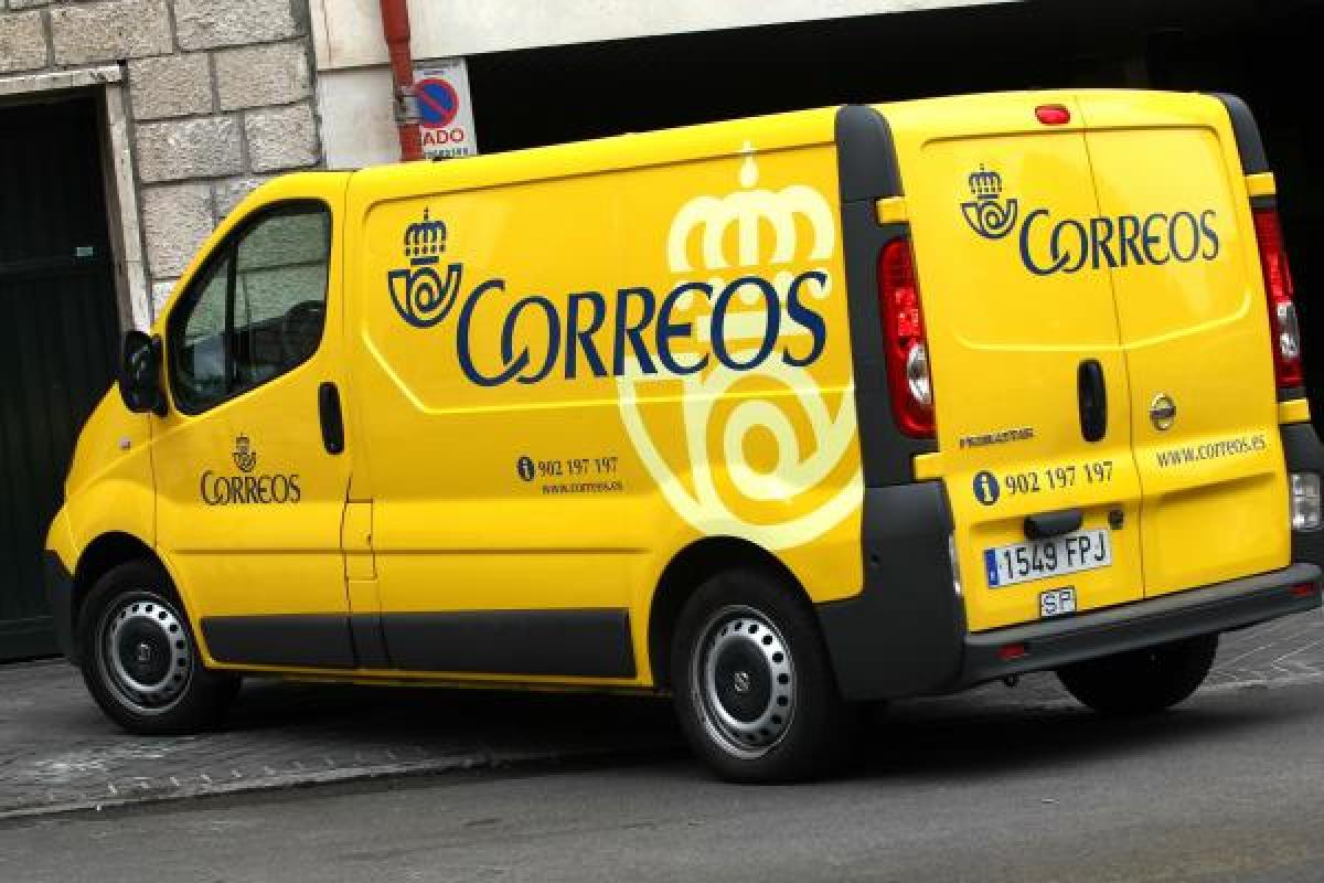 Furgoneta Correos