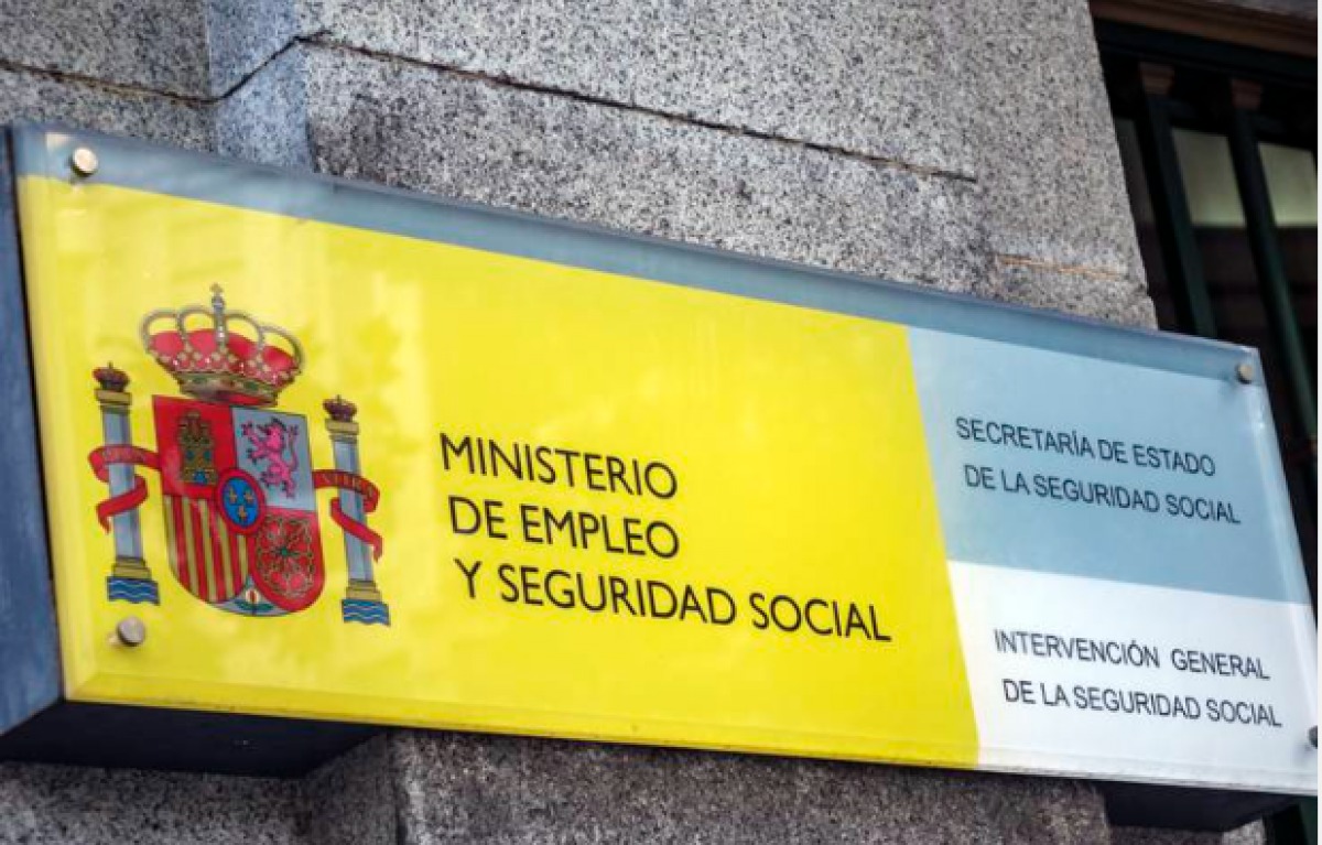Placa del Ministerio de Empleo y Seguridad Social